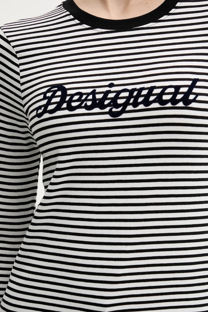 Desigual longsleeve WISCONSIN 25SWTK85 negru