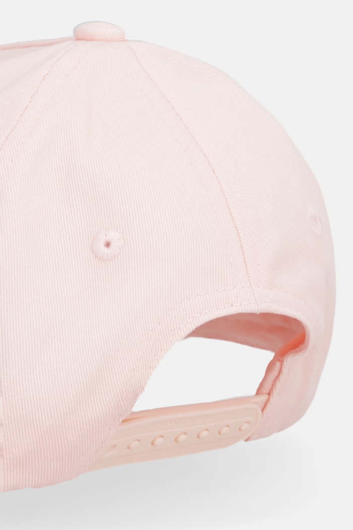 Accesorii Armani Exchange șapcă de baseball pentru femei din bumbac XW000956.AF13848 roz