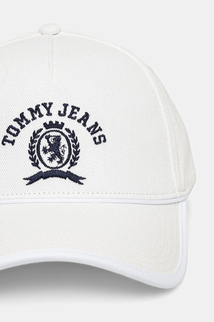 Bavlnená šiltovka Tommy Jeans AW0AW17315 biela SS25