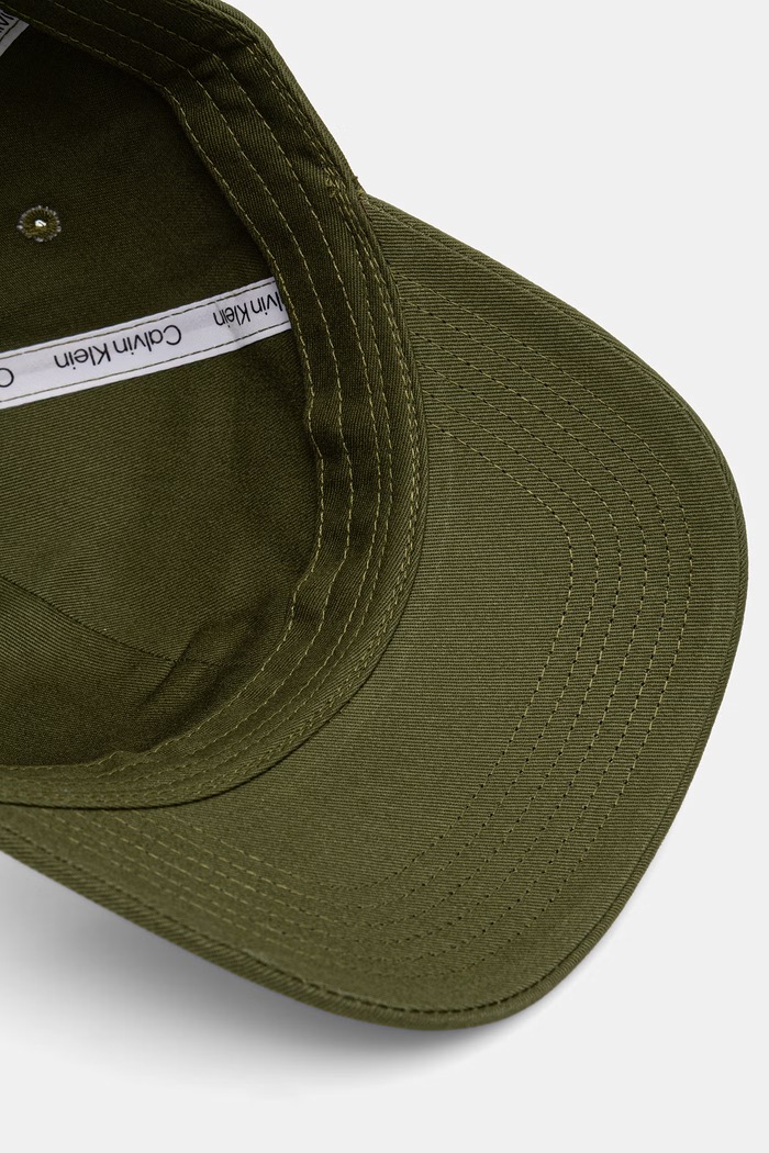 Calvin Klein kapa s šiltom ženska bombažna zelena LV04K5024G