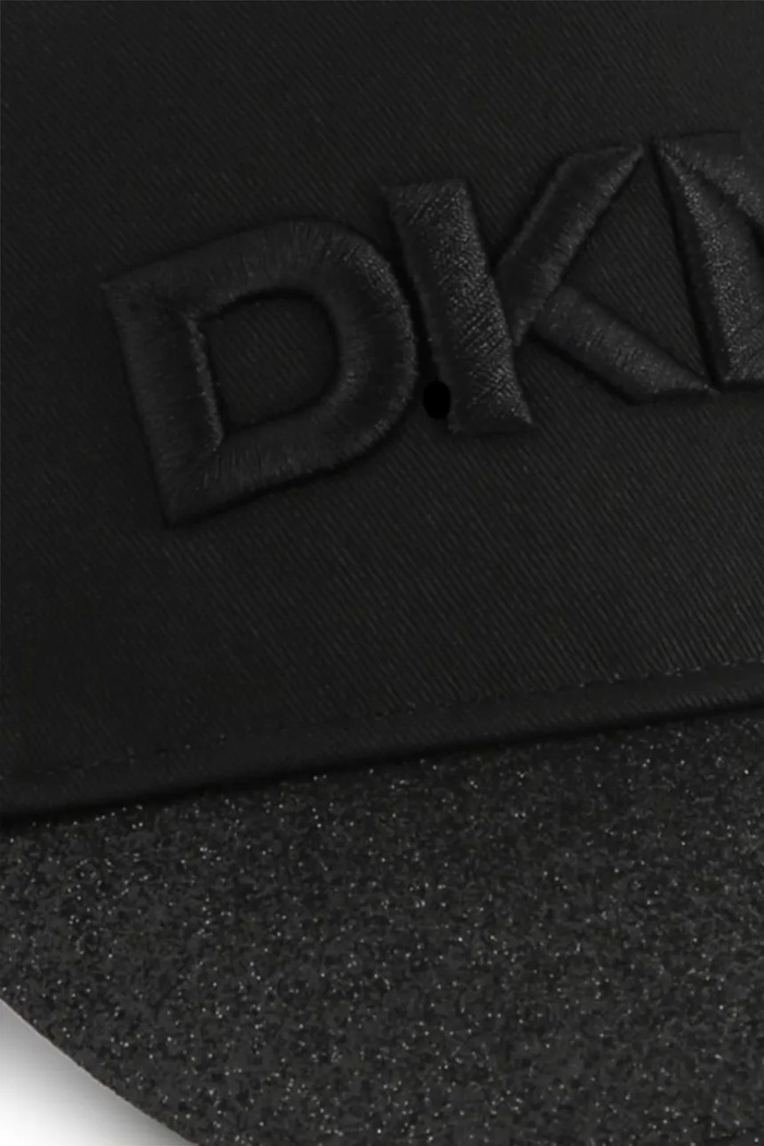 Pamučna kapa sa šiltom za bebe Dkny crna D62094
