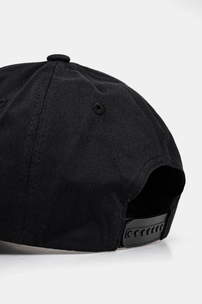 Dječaci Guess Pamučna kapa sa šiltom za bebe Guess H5RZ00.WO08O.PPYA crna