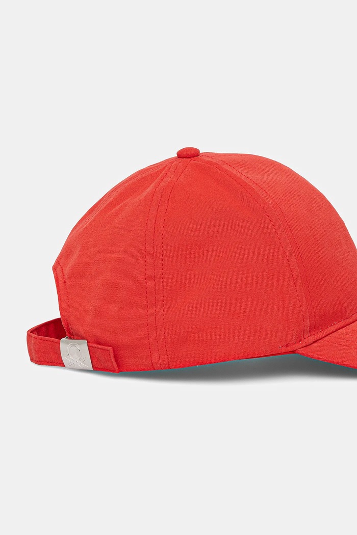 Chłopiec United Colors of Benetton czapka z daszkiem 6YCTCA01Y.G.Seasonal czerwony