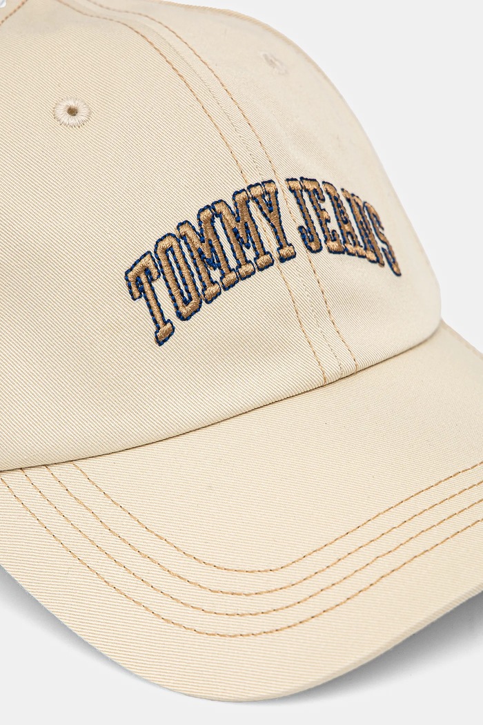 Βαμβακερό καπέλο του μπέιζμπολ Tommy Jeans AM0AM12956 μπεζ SS25