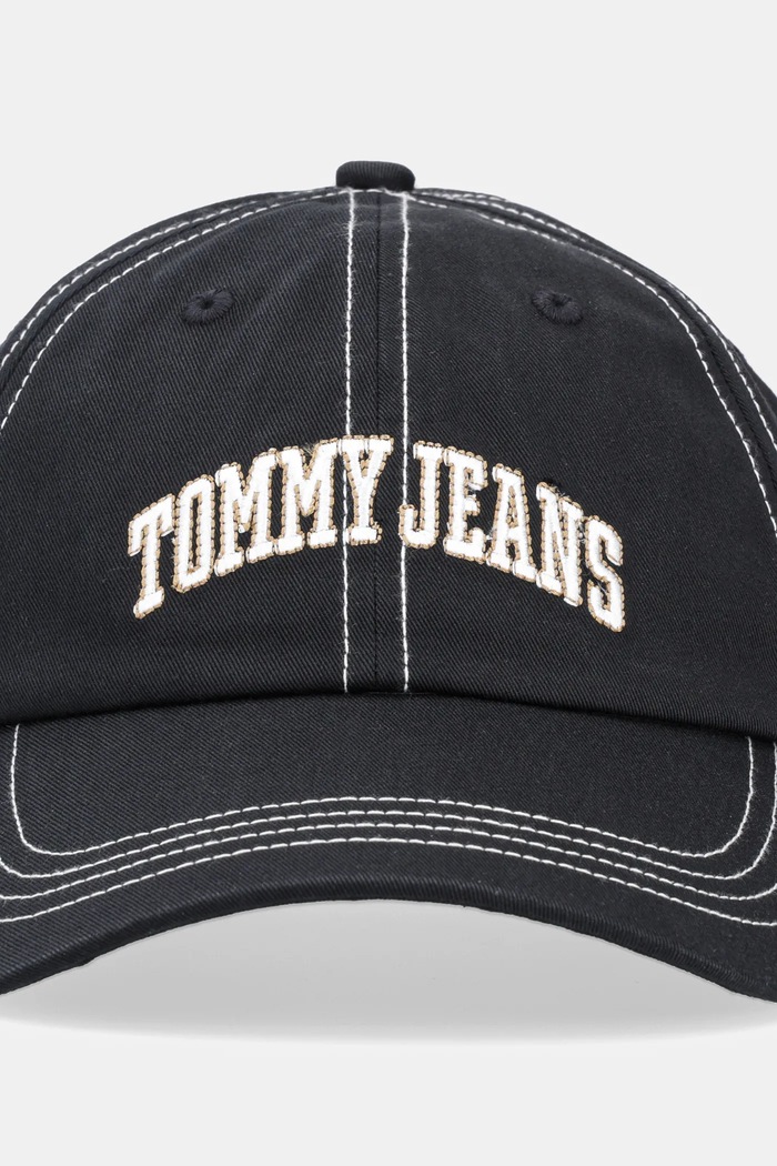 Bavlněná baseballová čepice Tommy Jeans AM0AM12956 černá SS25