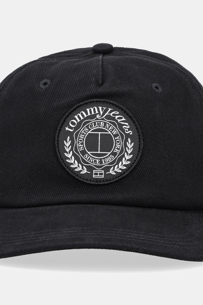 Pamučna kapa sa šiltom Tommy Jeans AM0AM13318 crna SS25
