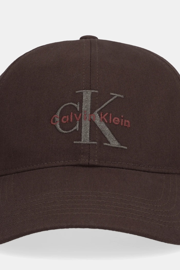 Calvin Klein șapcă pentru bărbați din bumbac LV04G5004G maro SS26