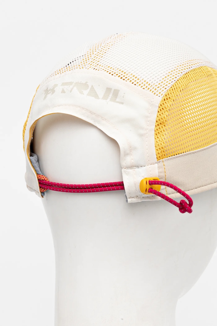 Šiltovka Under Armour 1383474 béžová SS25