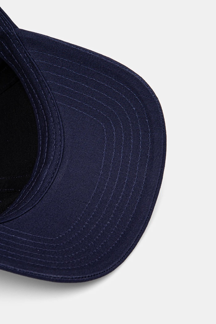Under Armour čiapka so šiltom pánska bavlnená tmavomodrá 1389695