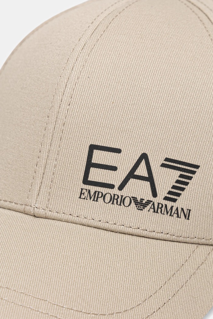 EA7 Emporio Armani czapka z daszkiem bawełniana AF11989.7X000005 beżowy SS26