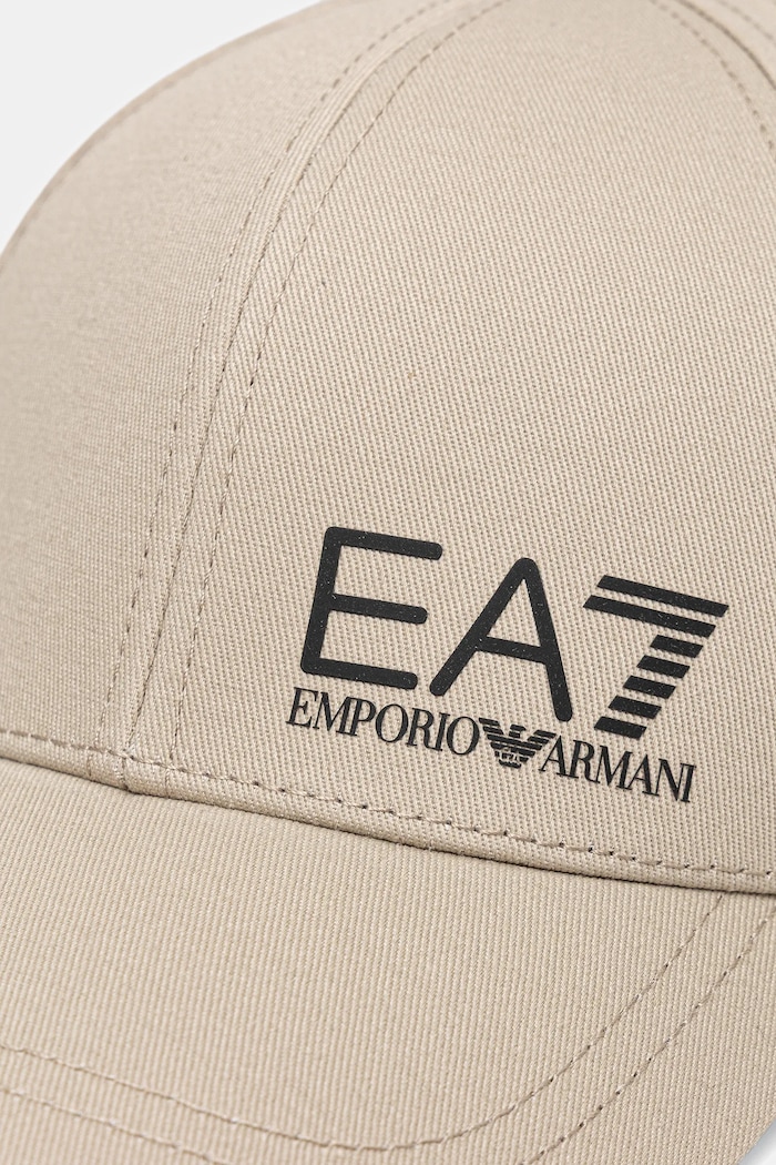 EA7 Emporio Armani czapka z daszkiem bawełniana AF11989.7X000005 beżowy SS26