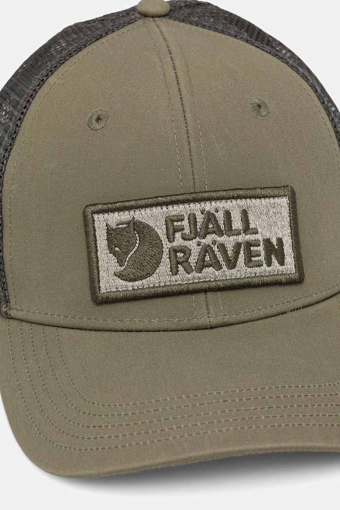 Fjallraven czapka z daszkiem Langtradarkeps F13100182 zielony SS26