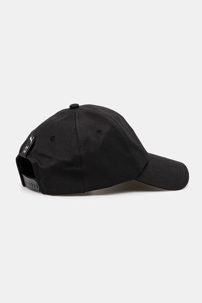 Akcesoria Puma czapka z daszkiem 26176 czarny