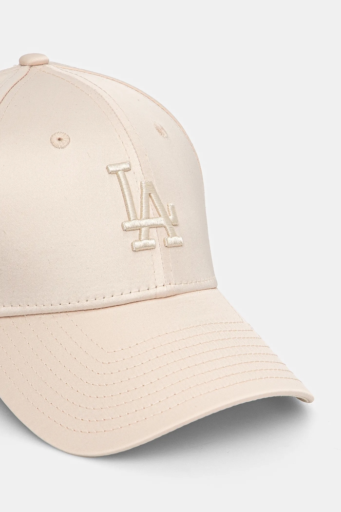 New Era czapka z daszkiem 60595362 beżowy SS25