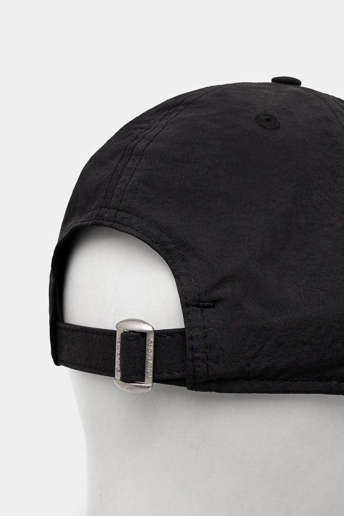 Akcesoria New Era czapka z daszkiem 60595187 czarny