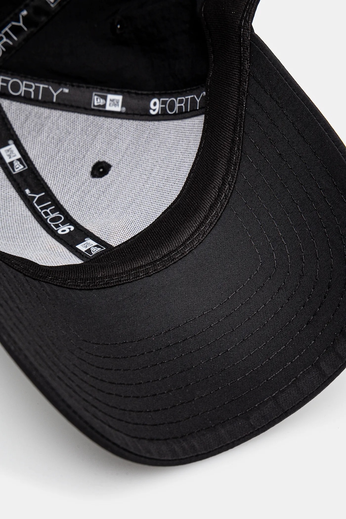 New Era czapka z daszkiem czarny 60595187