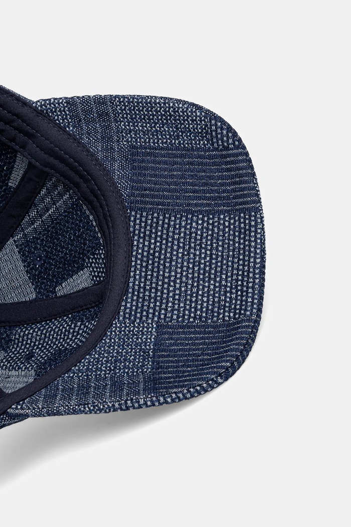 Kapa s šiltom Levi's mornarsko modra D7589.0021