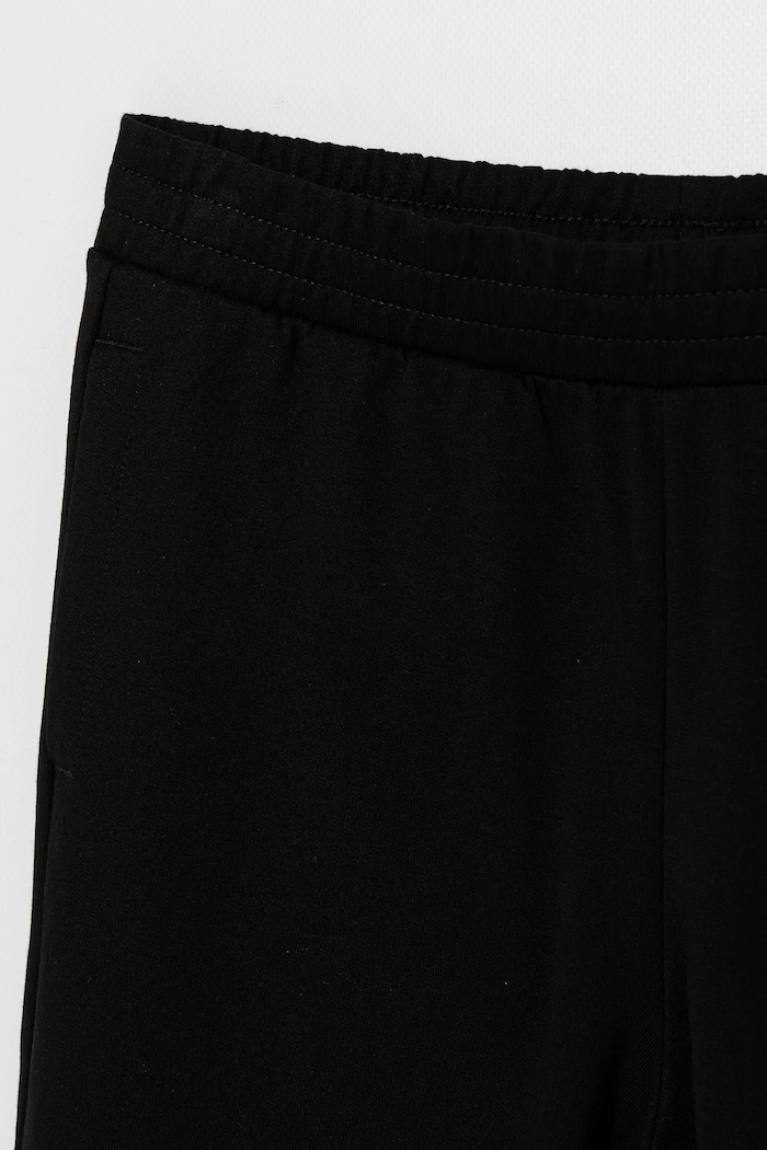 Chłopiec EA7 Emporio Armani dres dziecięcy 7B000031.AF10380 czarny
