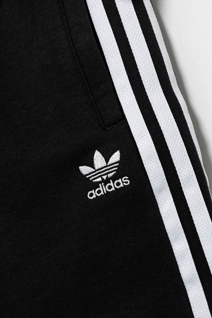 Dětská bavlněná souprava adidas Originals bílá JE1613