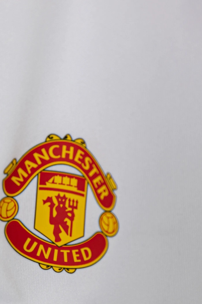 Chłopiec adidas Performance komplet niemowlęcy MUFC IT1979 czerwony