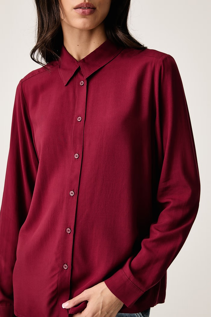 Oblečení United Colors of Benetton Košile dámská z viskózy 5WPWDQ0B0 burgundské
