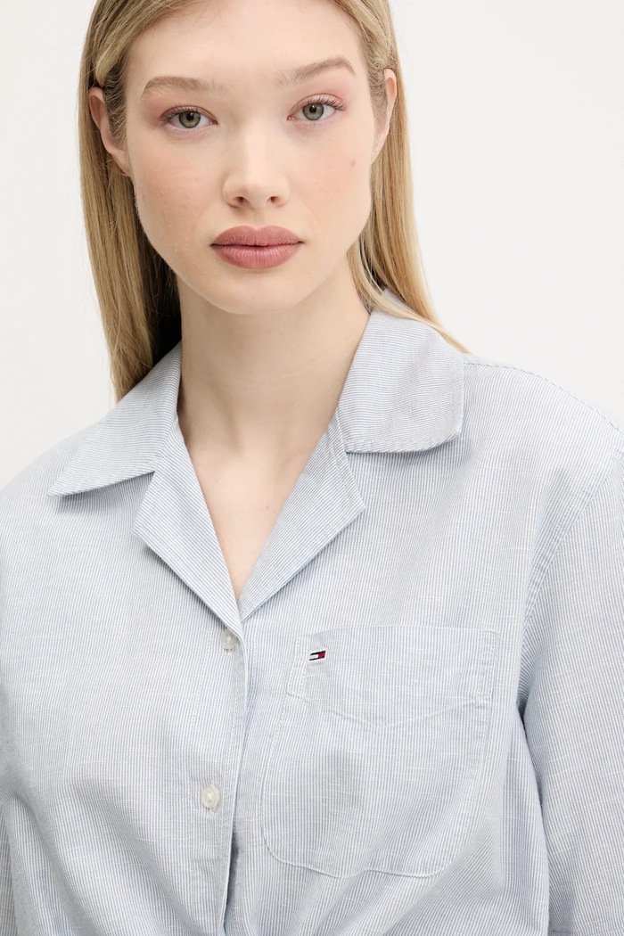 Tommy Jeans koszula z domieszką lnu niebieski DW0DW20286