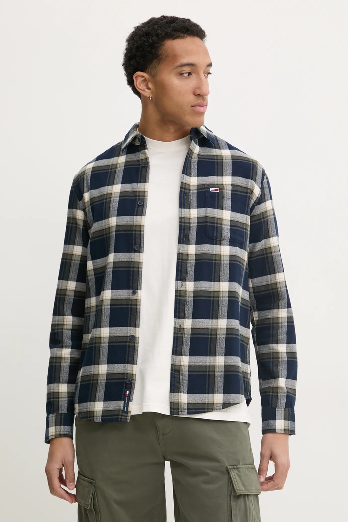 Košulja Tommy Jeans casual mornarsko plava DM0DM20670
