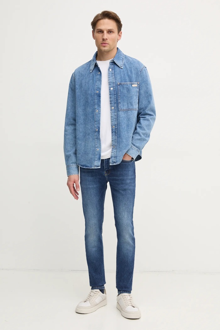 Calvin Klein Jeans koszula jeansowa J30J326561 niebieski SS25