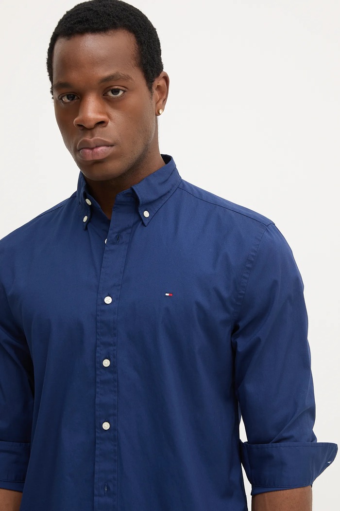 Tommy Hilfiger košile pánská bavlněná námořnická modř MW0MW37550