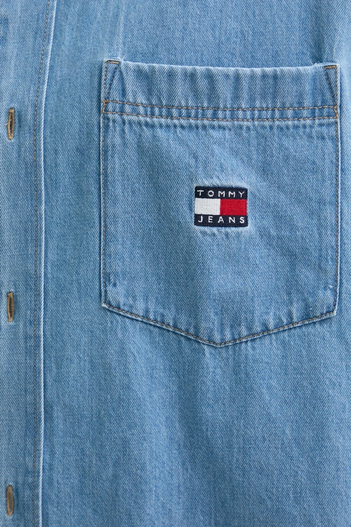 Tommy Jeans koszula jeansowa DM0DM21144 niebieski