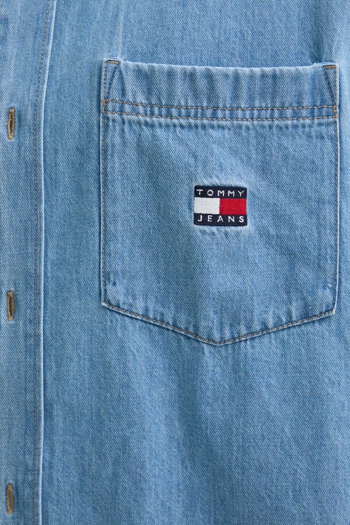 Tommy Jeans koszula jeansowa DM0DM21144 niebieski
