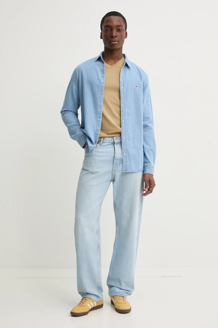 Tommy Jeans koszula jeansowa DM0DM21146 niebieski SS25