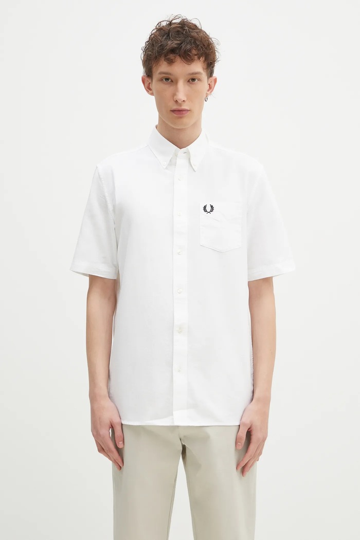 Fred Perry camicia in cotone regolare beige M8730.100