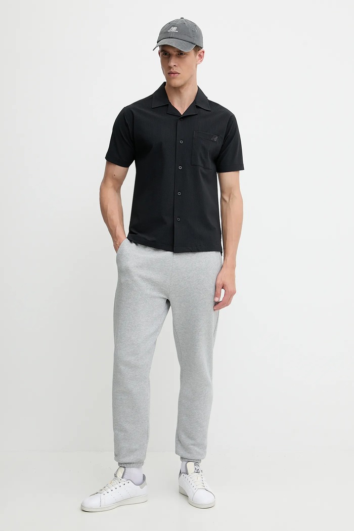 New Balance camicia MT51523BK nero SS25