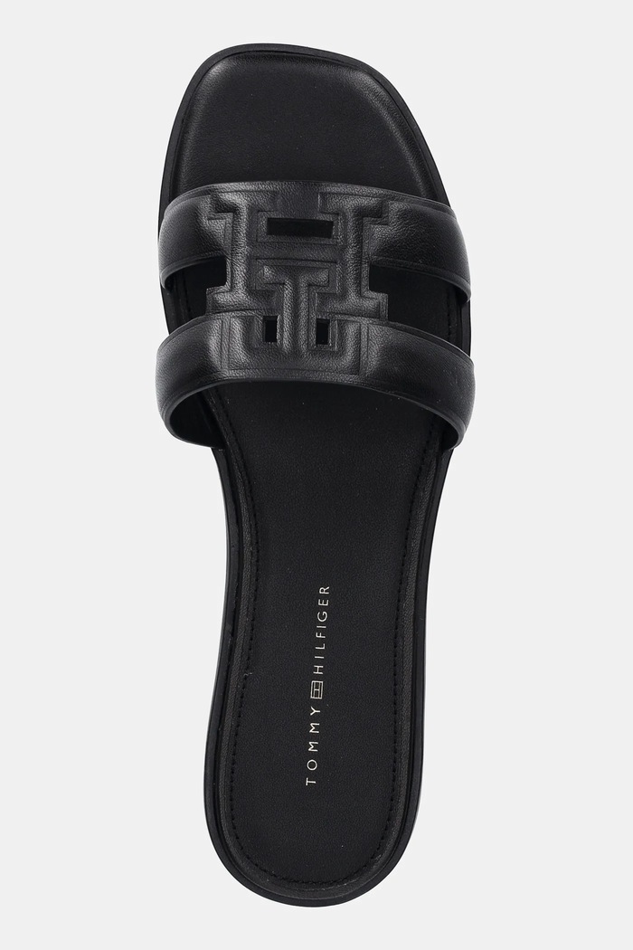 Tommy Hilfiger klapki na płaskim obcasie damskie skórzane TH LOGO STRAP MULE czarny FW0FW08671