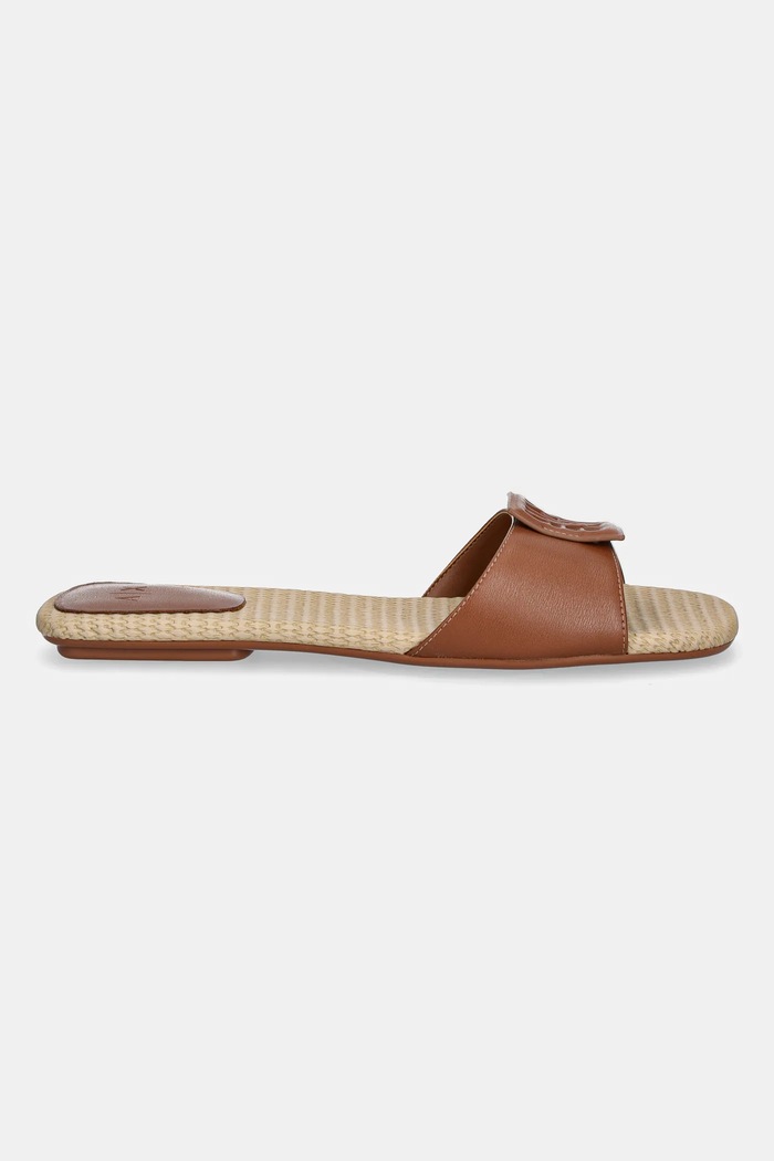 Pantofle Armani Exchange XDP055.XV921.01816 hnědá SS25