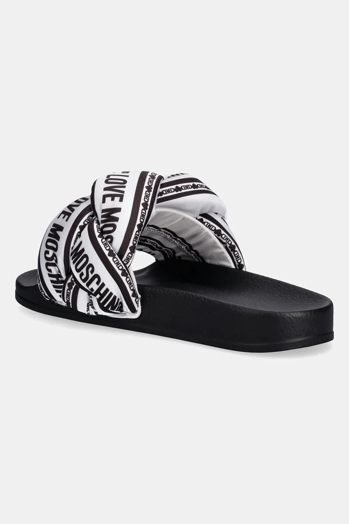 Obuwie Love Moschino klapki JA28312G0MIW310A czarny