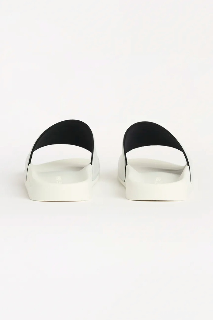 Boty Pantofle Karl Lagerfeld KONDO 2.0 KL80908A.VT1 bílá