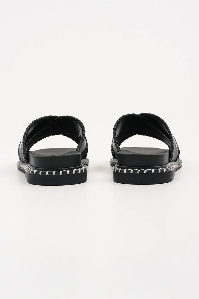 Scarpe Karl Lagerfeld ciabatte slide in pelle KLEO KL81372.000 nero