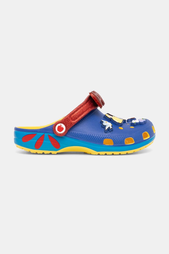Pantofle Crocs SNOW WHITE CLASSIC CLOG 209495.CROCS.SNOW.WHITE modrá SS25