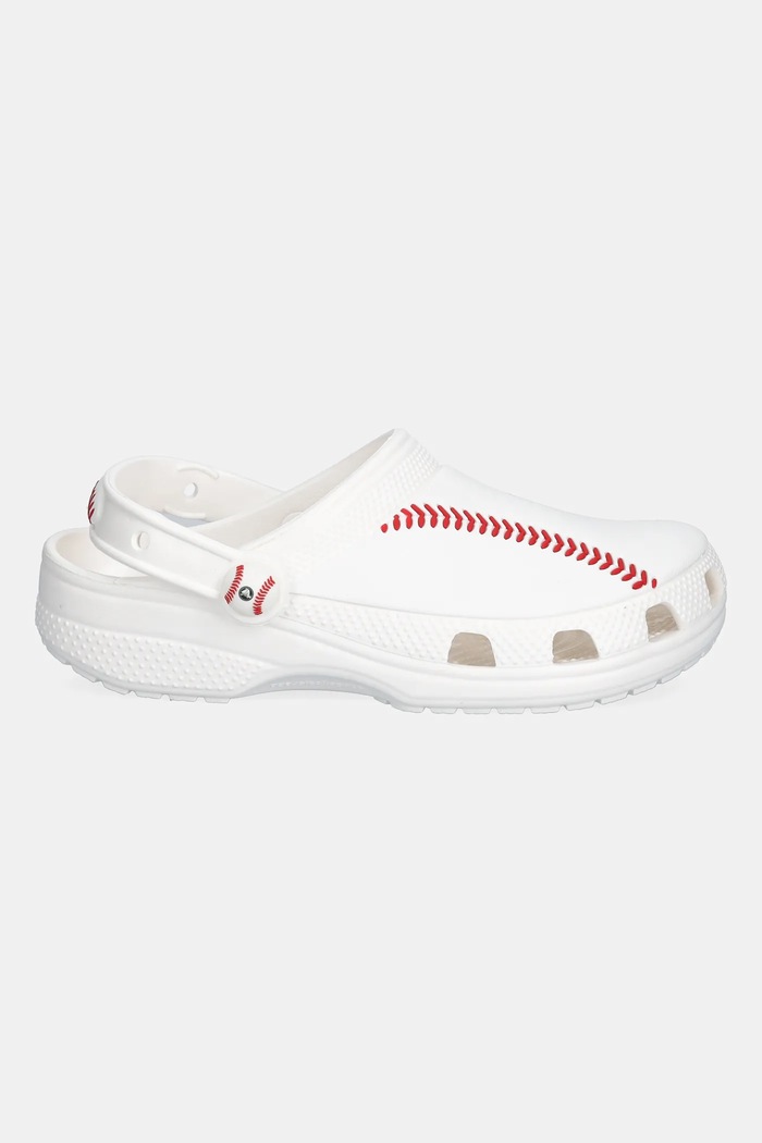 Детски чехли Crocs CLASSIC BASEBALL CLOG KIDS 211259.CROCS.CLASSIC.BA бял SS25