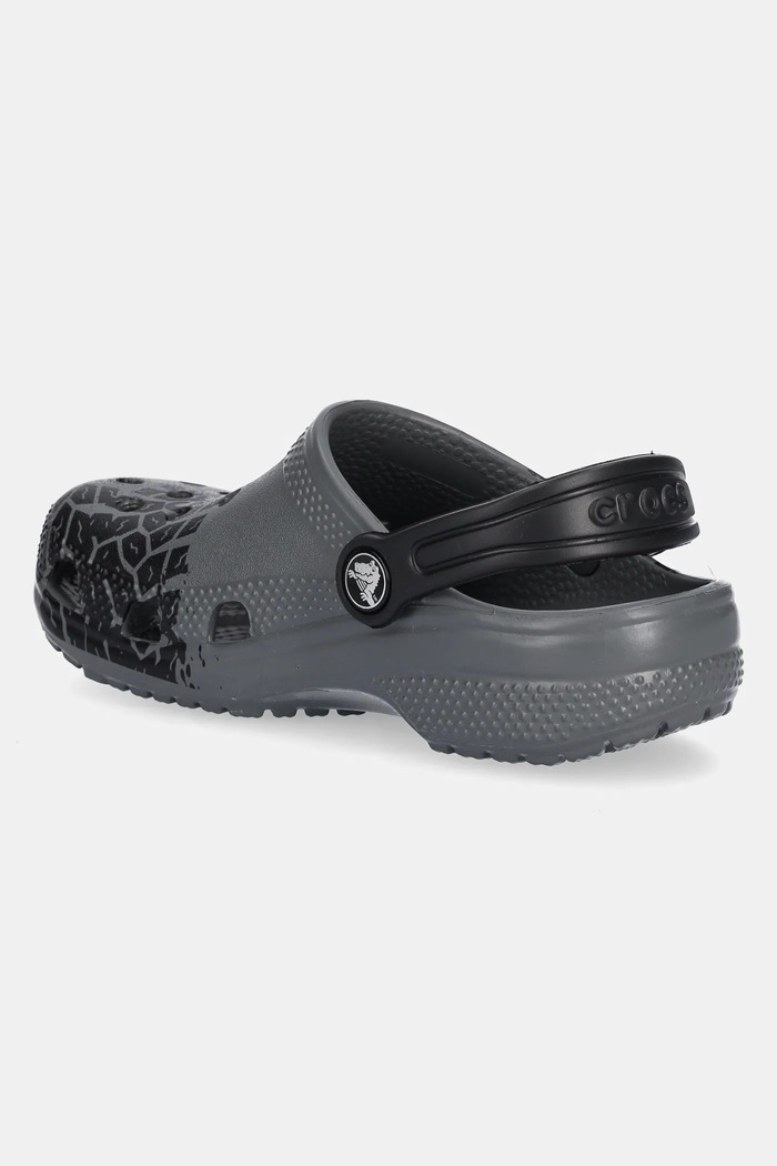 Chłopiec Crocs klapki dziecięce CLASSIC TIRE PRINT CLOG KIDS 211261.CROCS.CLASSIC.TI szary