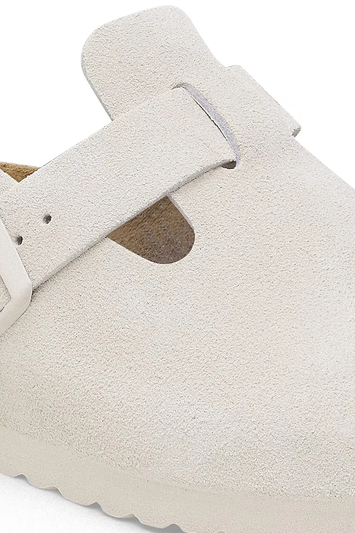Obuwie Birkenstock klapki zamszowe Boston SFB 1027667 biały