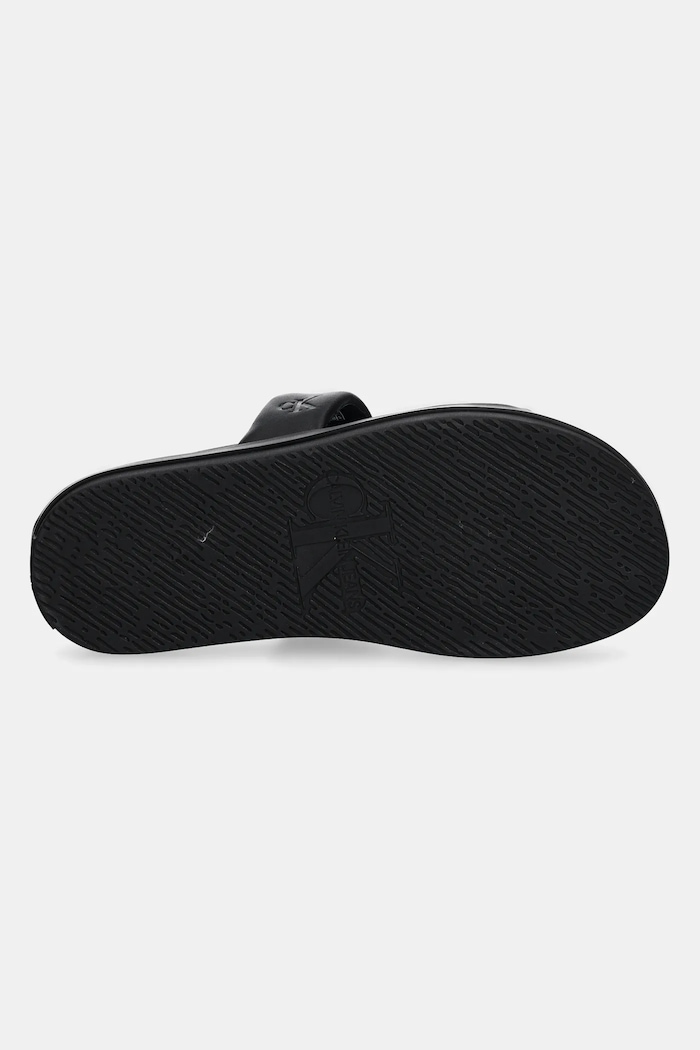 Чехли Calvin Klein Jeans FLAT MOLDED DOUBLEBAR SANDAL LTH YM0YM01226 черен