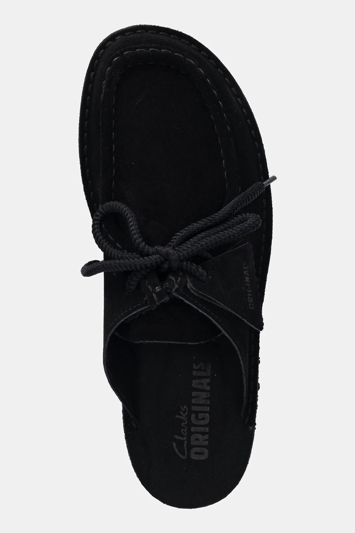 Semišové pantofle Clarks Originals Desert Nomad Mule černá 26180722