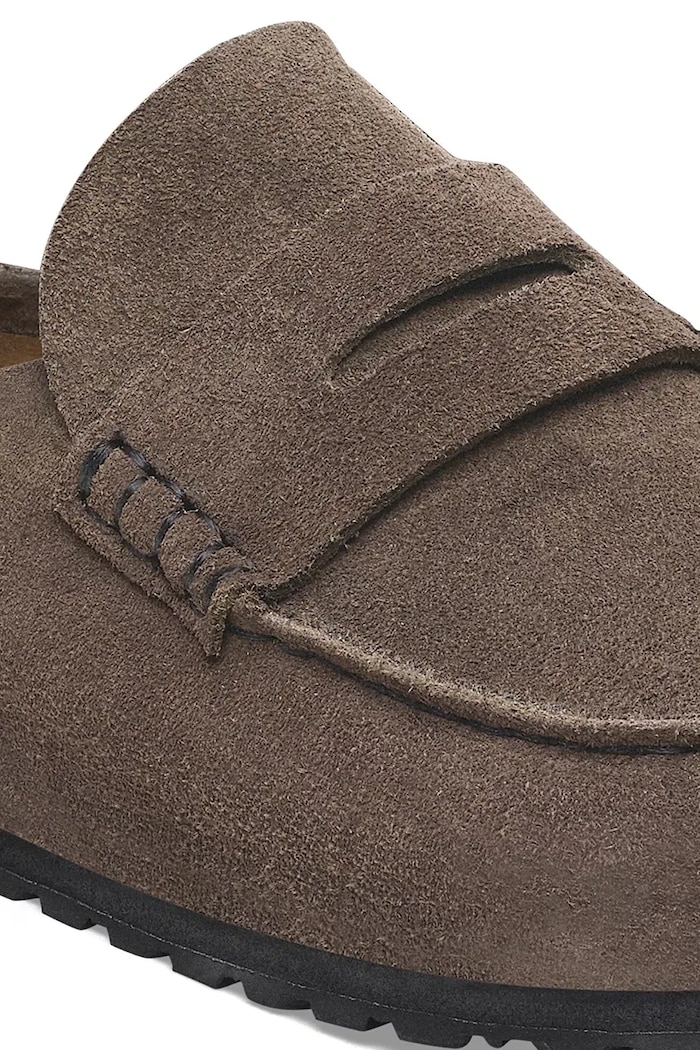 Obutev Natikači iz semiša Birkenstock Naples Wrapped LEVE 1029672 rjava