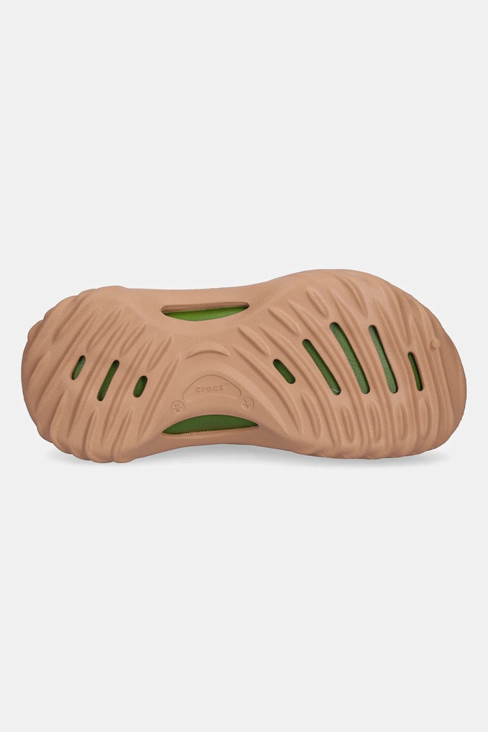 Crocs papuci Echo Wave Clog 210521.2CC maro