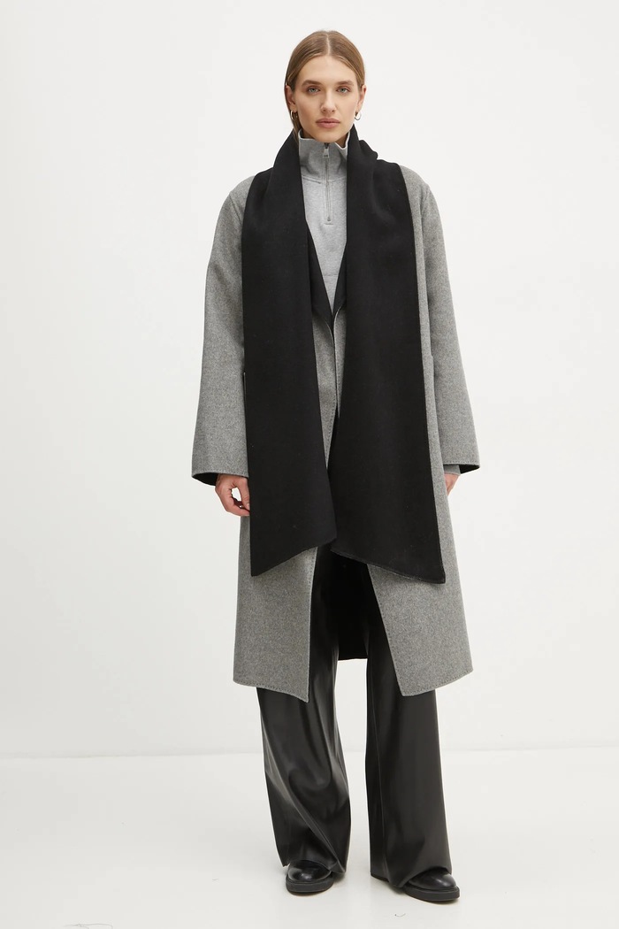 Oboustranný vlněný kabát Karl Lagerfeld A1W15018 černá SS25
