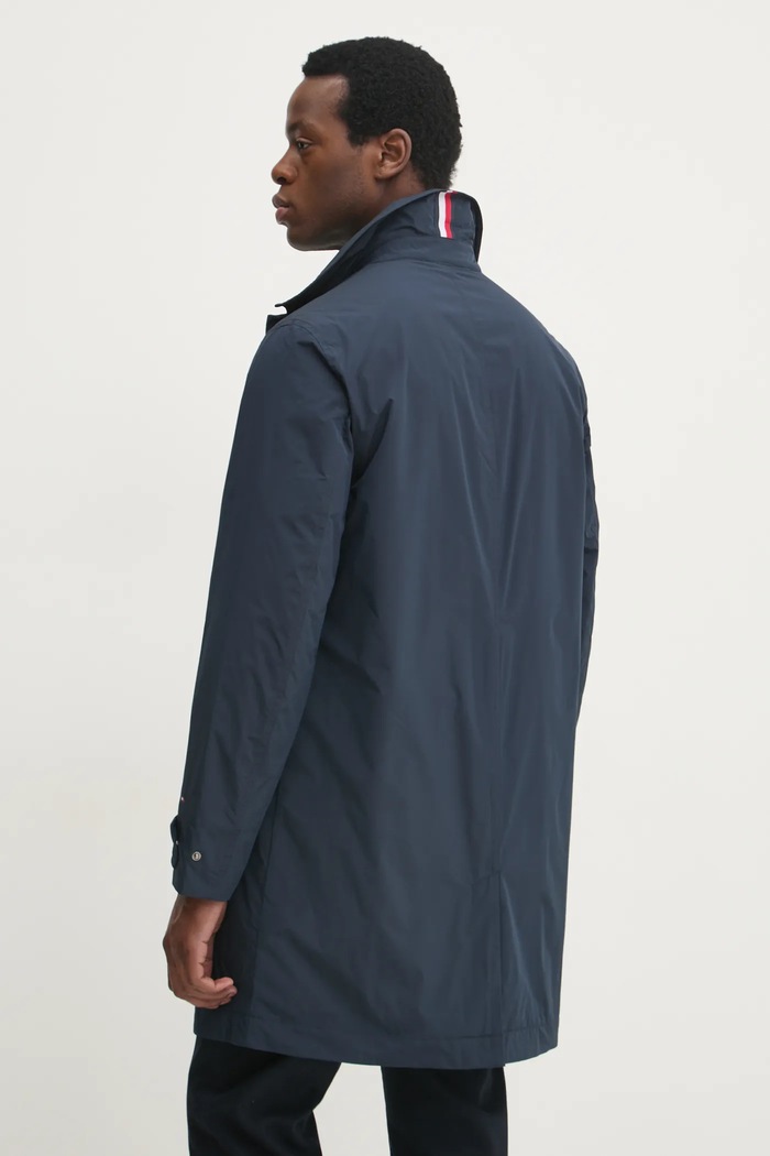 Bunda Tommy Hilfiger tmavomodrá MW0MW37651