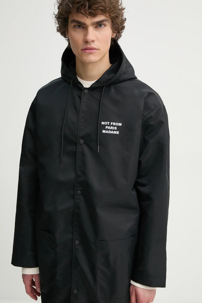 Одежда Куртка Drôle de Monsieur La Parka Slogan PERM.CT130.PA014.BL чёрный